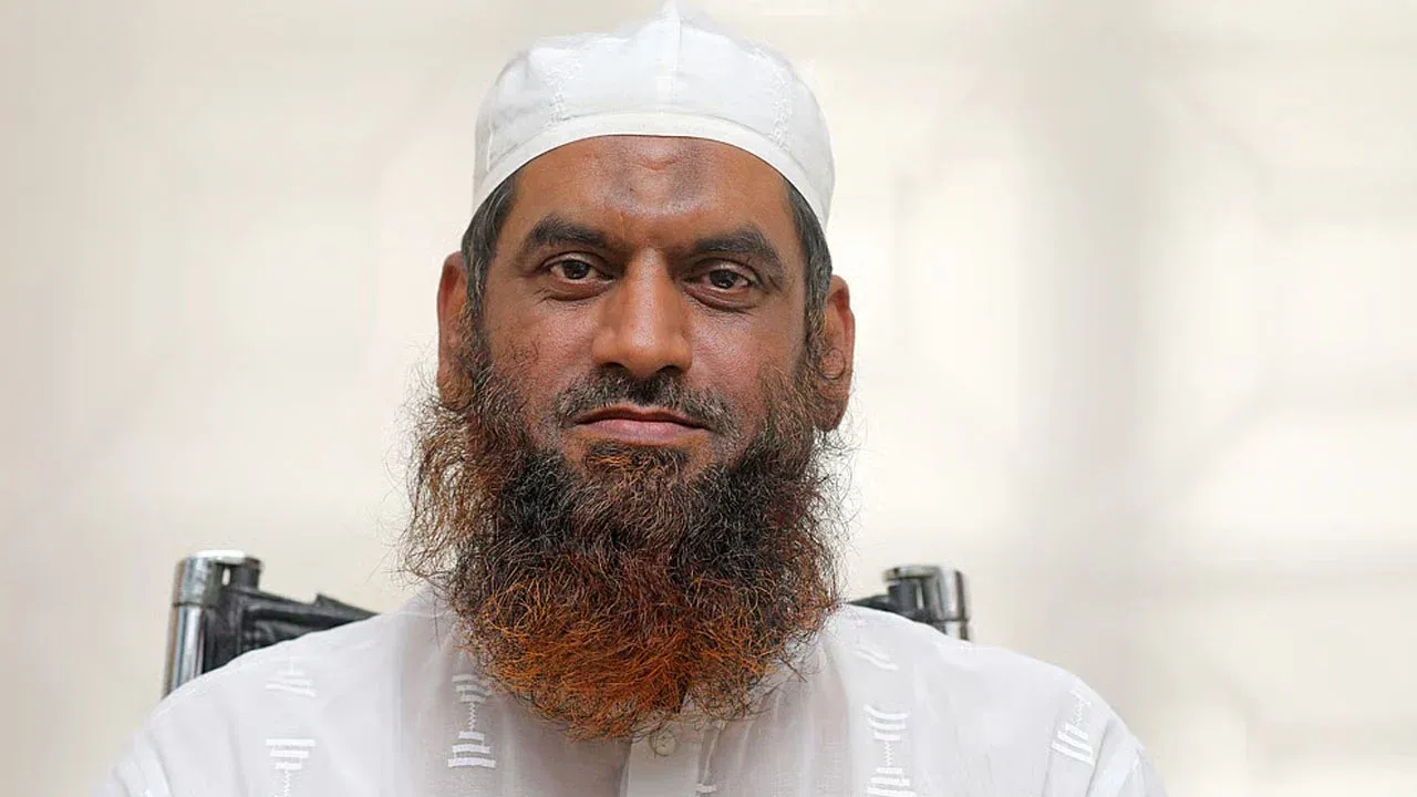 বিএনপি হলো একটা ব্যর্থ আওয়ামী লীগ