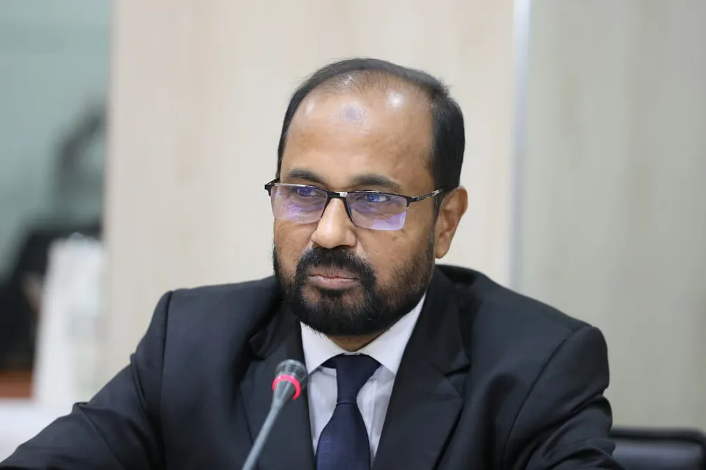 আমরা  সমাজে ন্যায় বিচার  নিশিচত করতে চাই