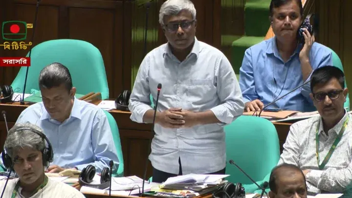 বিদ্যুতের ভৌতিক বিল স্থায়ীভাবে দূর হবে কীভাবে, জানালেন প্রতিমন্ত্রী
