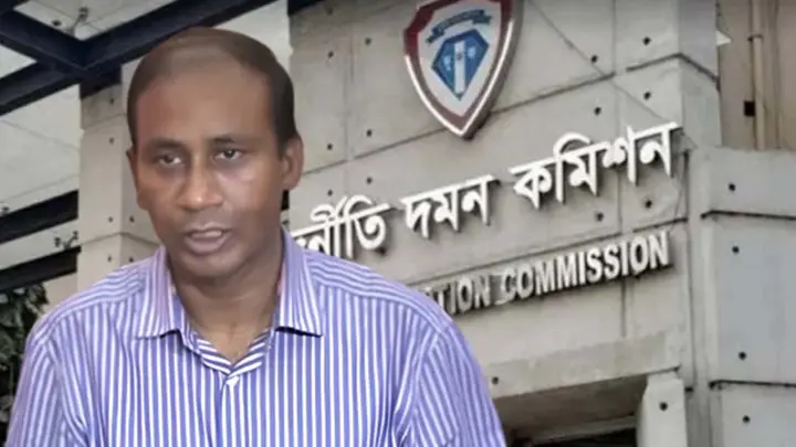 মনিরুল ও তার স্ত্রীর বিরুদ্ধে দুদকের মামলা
