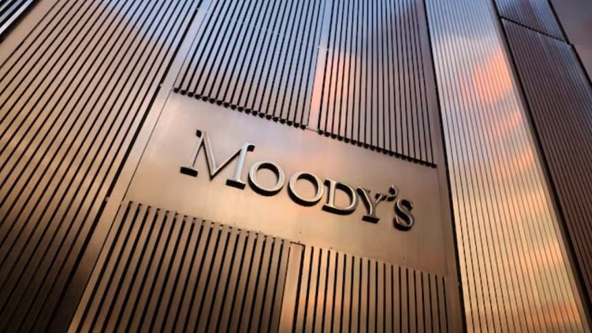 Moody's downgrades Bangladesh's ratings to B2, changes outlook to negative
