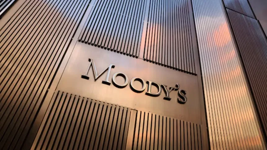 Moody's downgrades Bangladesh's ratings to B2, changes outlook to negative