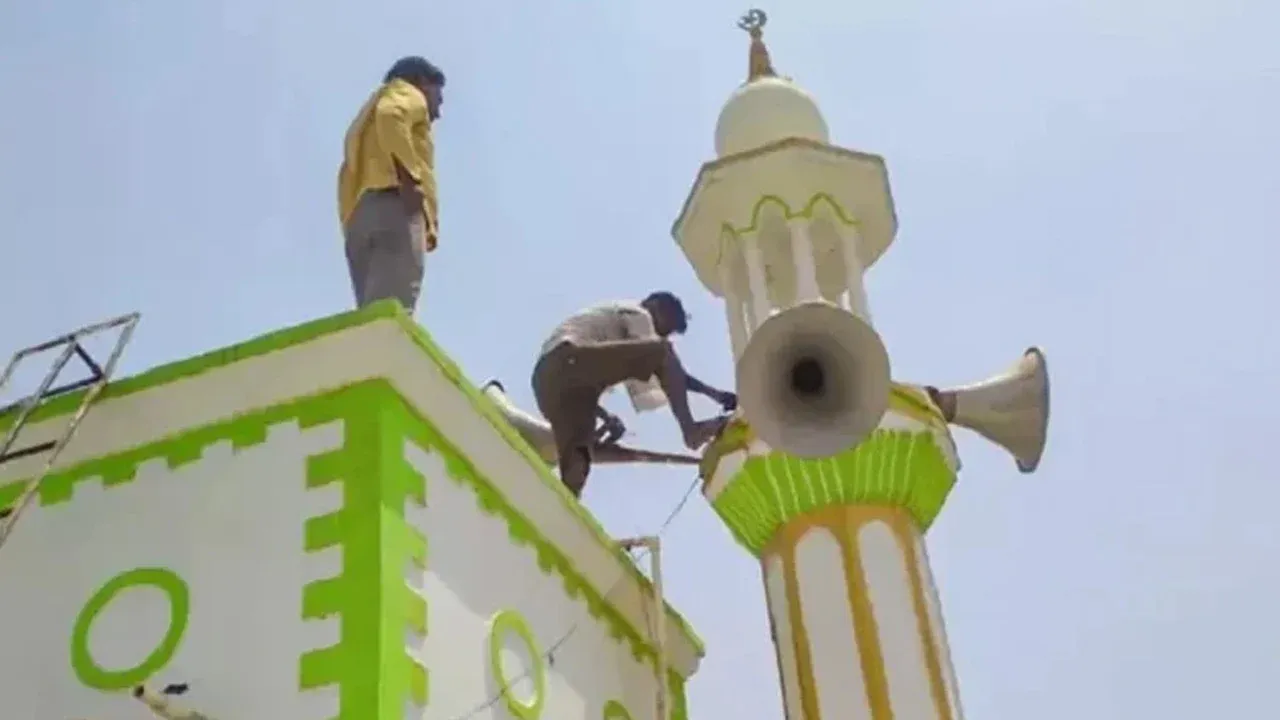 বহু মসজিদে জুমার আজান শোনা যায়নি