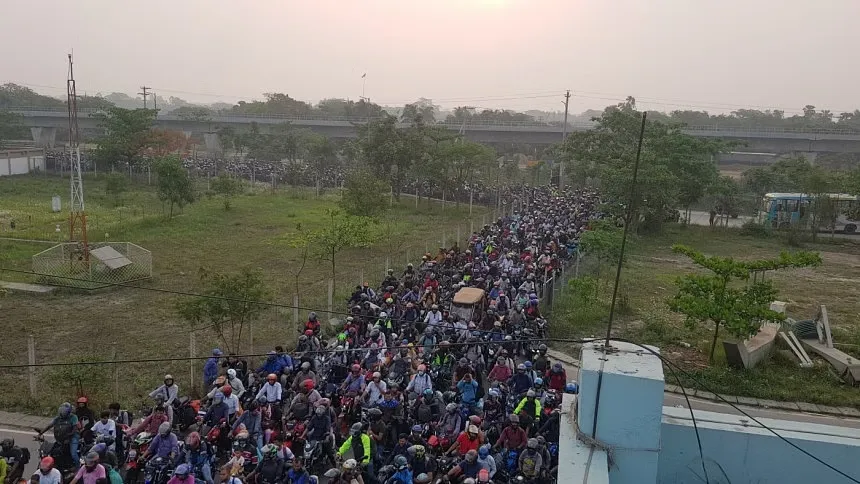 Motorbikes start plying Padma Bridge
