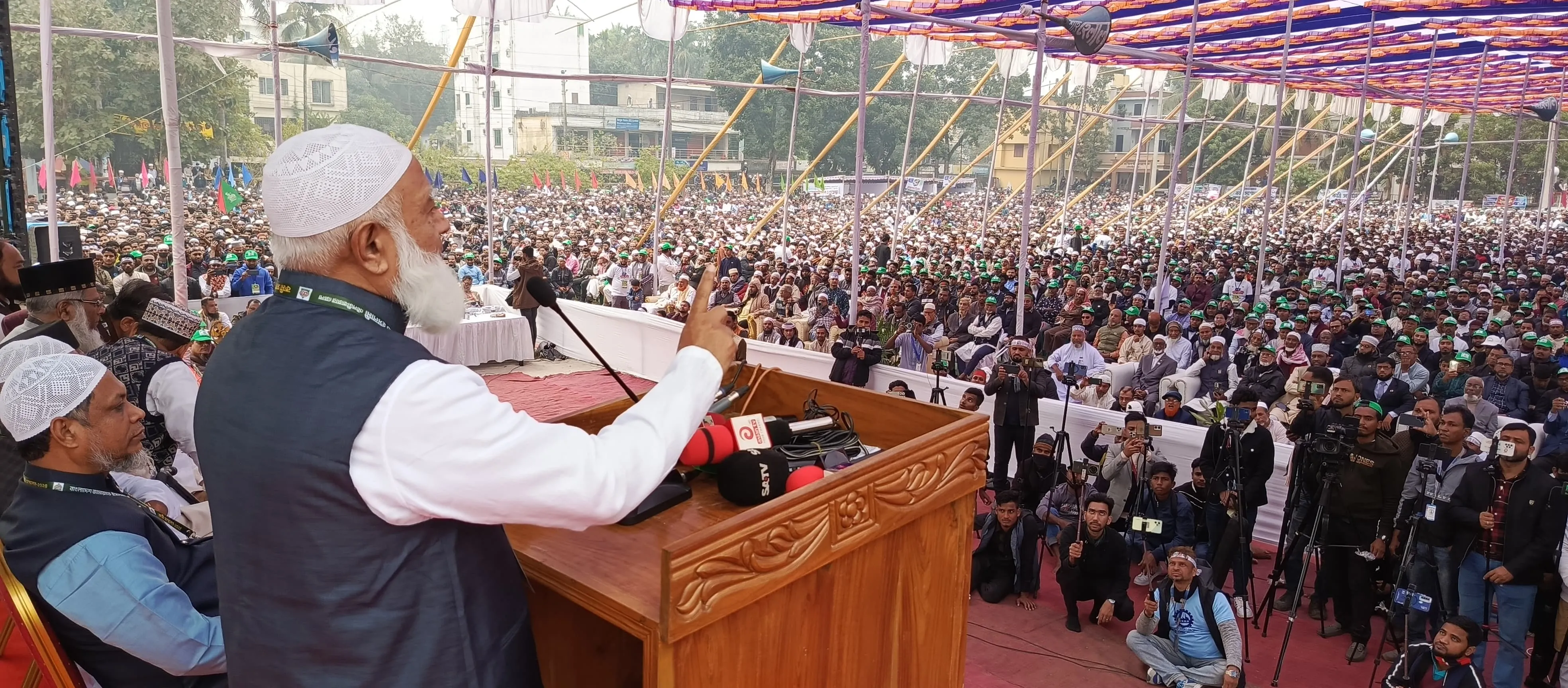 আগামীর বাংলাদেশ তরুণদের হাতে তুলে দিতে চাই: ডা. শফিকুর রহমান