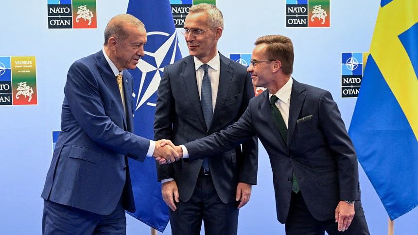 Turkey unblocks Sweden NATO bid, setting stage for summit