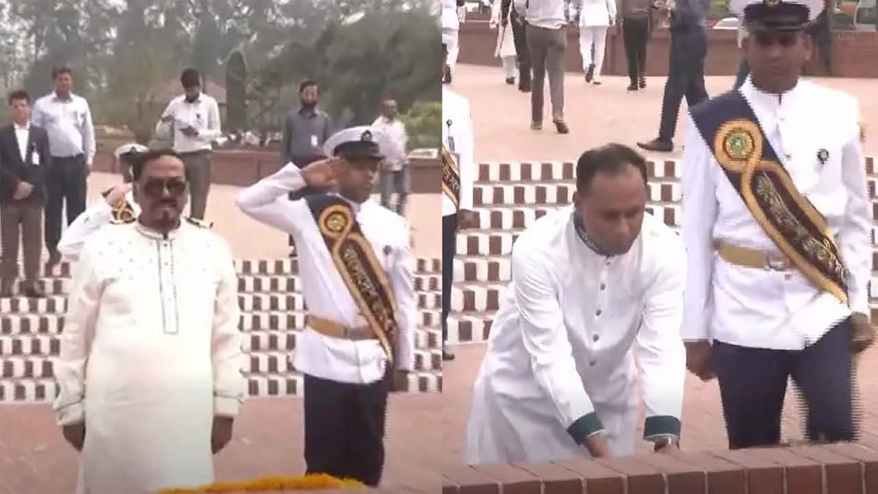 জাতীয় স্মৃতিসৌধে স্পিকার ও ডেপুটি স্পিকারের শ্রদ্ধা