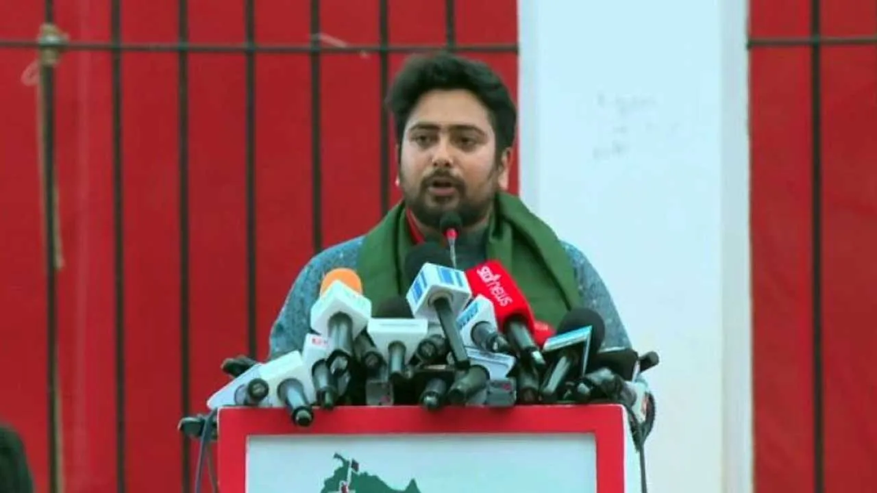 জুমার পর শাহবাগের কর্মসূচি স্থগিত, বিকেলে বাংলামোটরে বিক্ষোভ