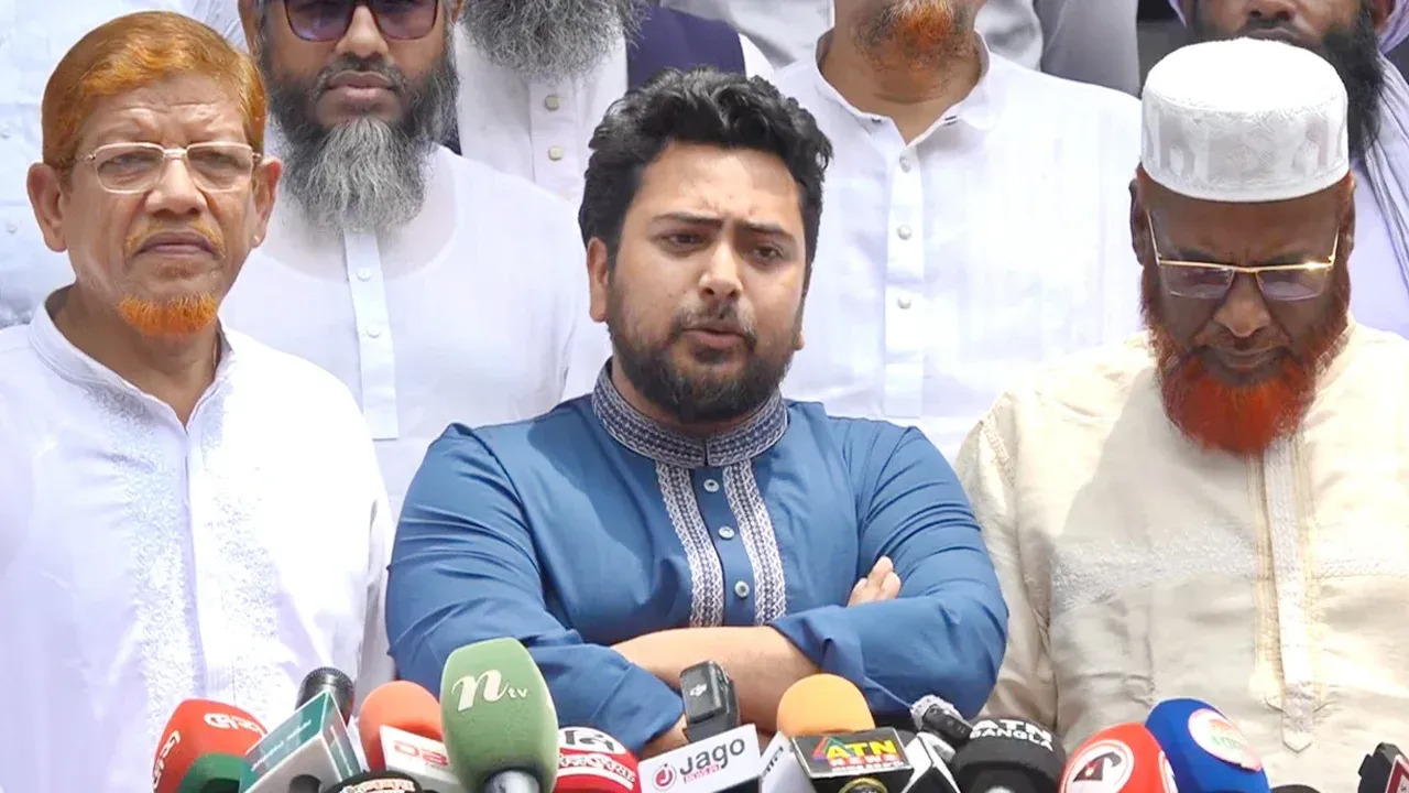 দেশে রাজনৈতিক ও সাংবিধানিক সংকট তৈরি হয়েছে: নাহিদ