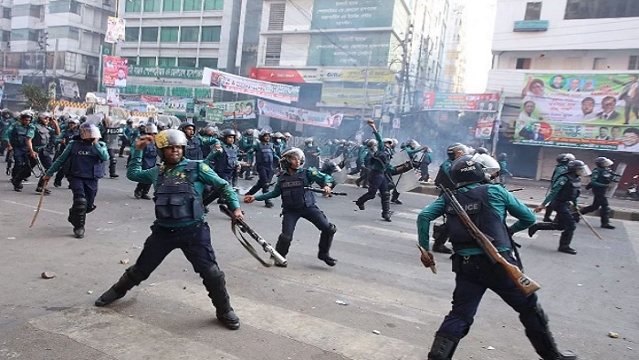 Dhaka court dismisses BNP’s case against DB chief, 9 others over ‘vandalising Nayapaltan office’