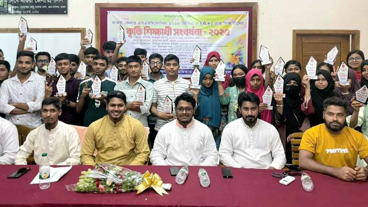 ‘যদি অসহায়ের পাশে না দাঁড়ান, মিথ্যার আশ্রয় নেন, আপনি প্রকৃত মানুষ নন’