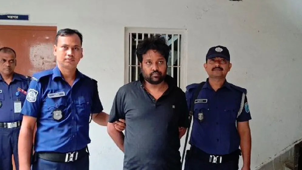 পুলিশের এসবির এসআইকে পিটিয়ে হত্যা, গ্রেপ্তার গাড়িচালক