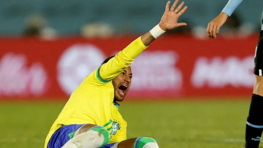 Brazil coach Dorival urges patience over Neymar return