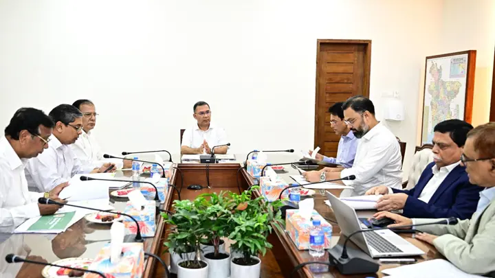 প্রতিটি ইউনিয়নে খেলার মাঠ তৈরির নির্দেশ প্রধানমন্ত্রীর