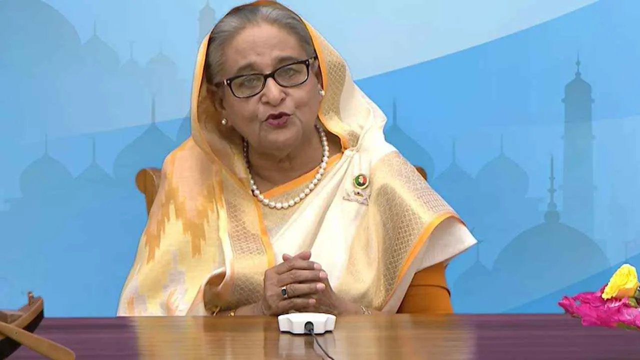আসুন ঈদের আনন্দ ভাগাভাগি করি: প্রধানমন্ত্রী