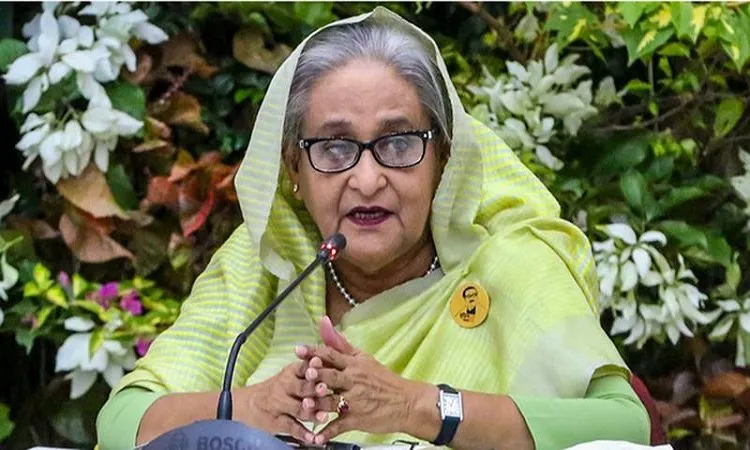 নিজের বাসার ছাদে বাগান করেন : প্রধানমন্ত্রী