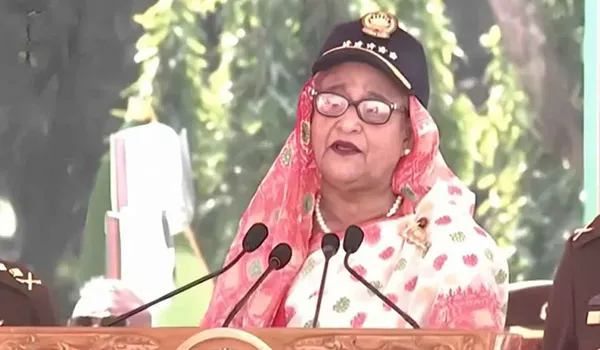 সরকার যেকোনো পরিস্থিতি মোকাবিলায় সশস্ত্র বাহিনীকে সক্ষম করেছে : প্রধানমন্ত্রী