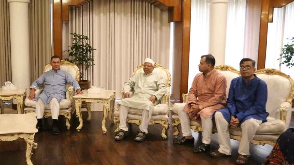 PM_and_dr_yunus_20260321_135418067