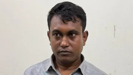 প্রক্সি পরীক্ষার্থী দিয়ে চাকরি নেয়ার চেষ্টা
