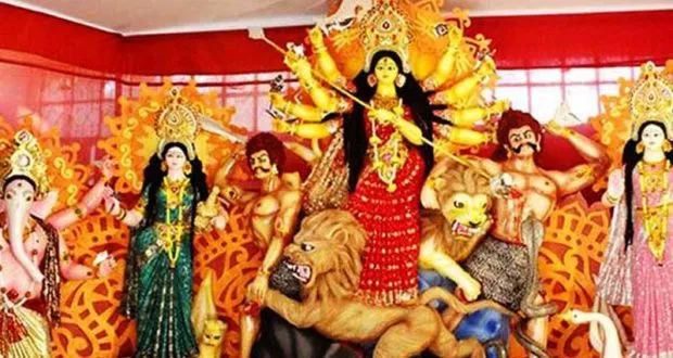 শারদীয় দুর্গাপূজা শুরু, আজ মহাষষ্ঠী