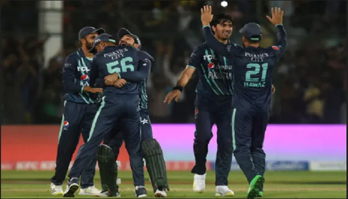 Pakistan debutant showered in praise following final over heroics