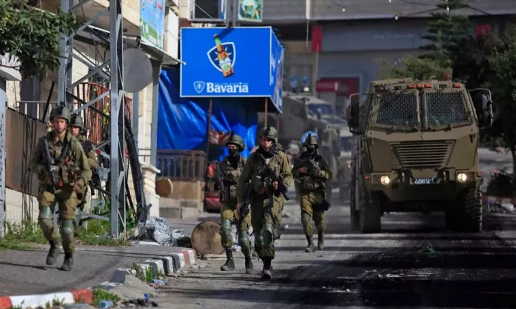 Palestinian killed as Israeli forces raid West Bank