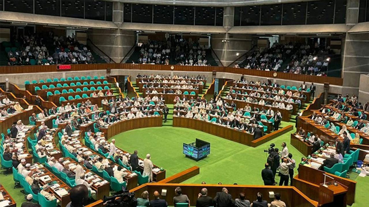 Parliament-session-resumes-after-13-day-break