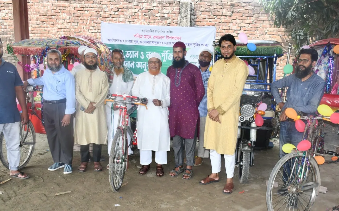 আত্ম-কর্মসংস্থানের মাধ্যমে সমাজে মাথা উঁচু করে দাঁড়াতে হবে : বুলবুল