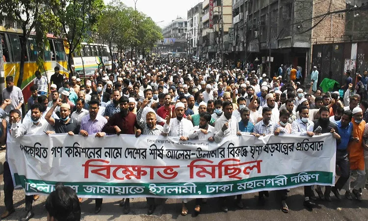 আলেম-ওলামাদের বিরুদ্ধে অবস্থান মূলত ইসলাম ও দেশের বিরুদ্ধে অবস্থান নেয়া : ড. মাসুদ