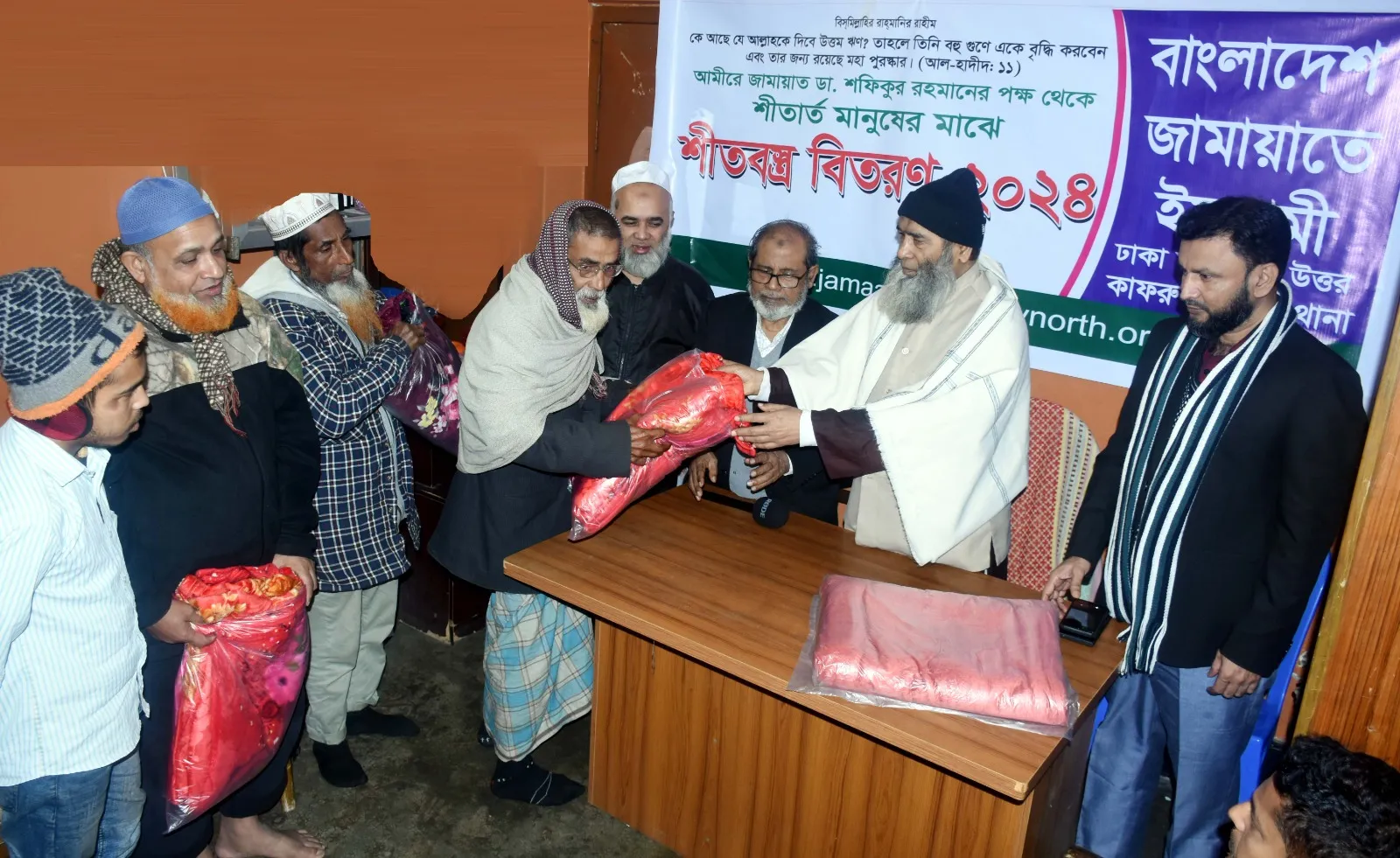 সরকারের পতন না হওয়া পর্যন্ত রাজপথের আন্দোলন চলবে : অধ্যাপক মুজিবুর রহমান