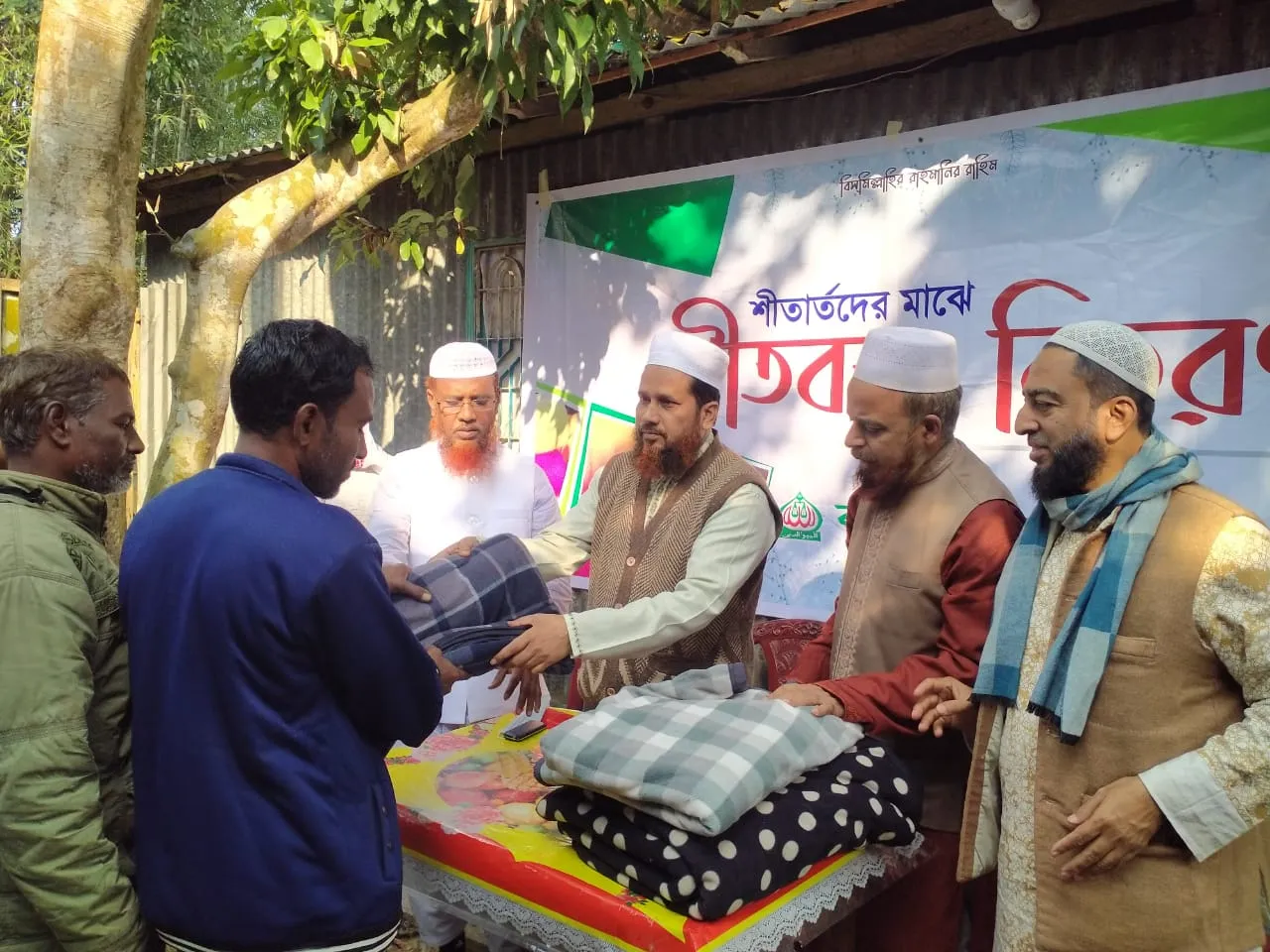 শীতার্ত মানুষের কল্যাণে এগিয়ে আসুন: মাওলানা দেলোয়ার হোসাইন