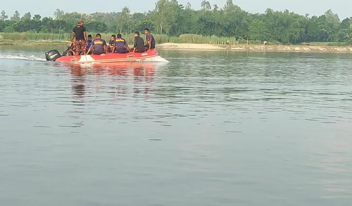 পঞ্চগড়ে নৌকাডুবি: চতুর্থ দিনের উদ্ধার অভিযান চলছে