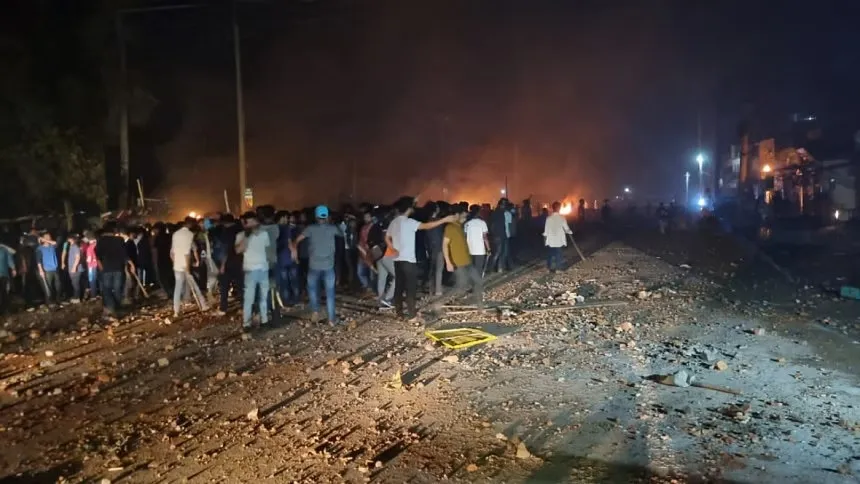 RU left bodies blame BCL for clash, arson