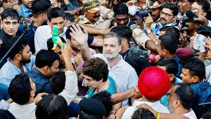 উত্তাল দিল্লি, রাহুল গান্ধী ও কয়েকজন এমপি আটক