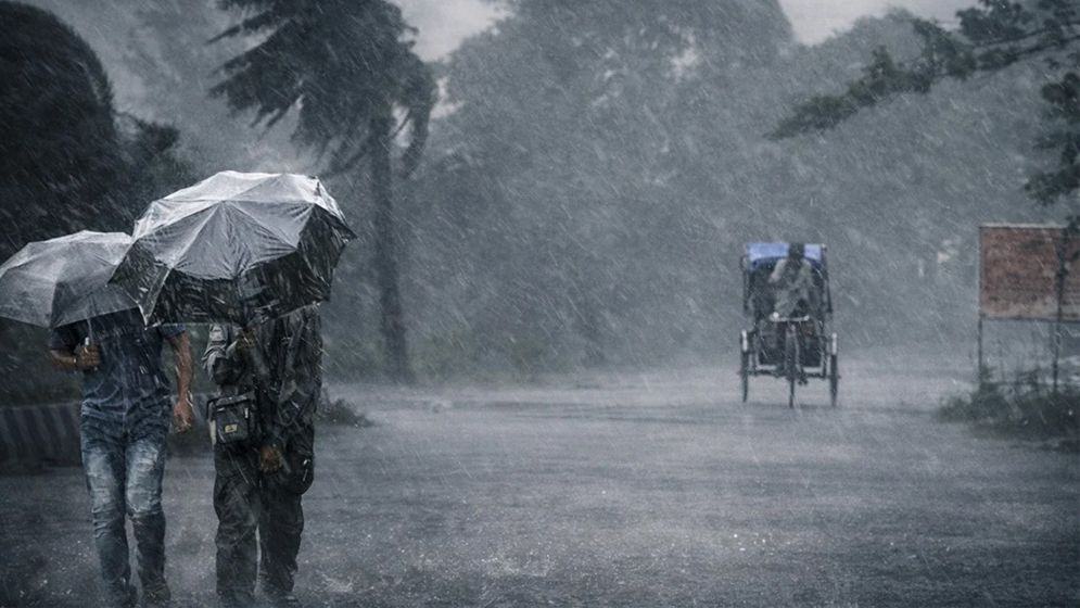 Rain-with-gusty-winds-6a156ee716140