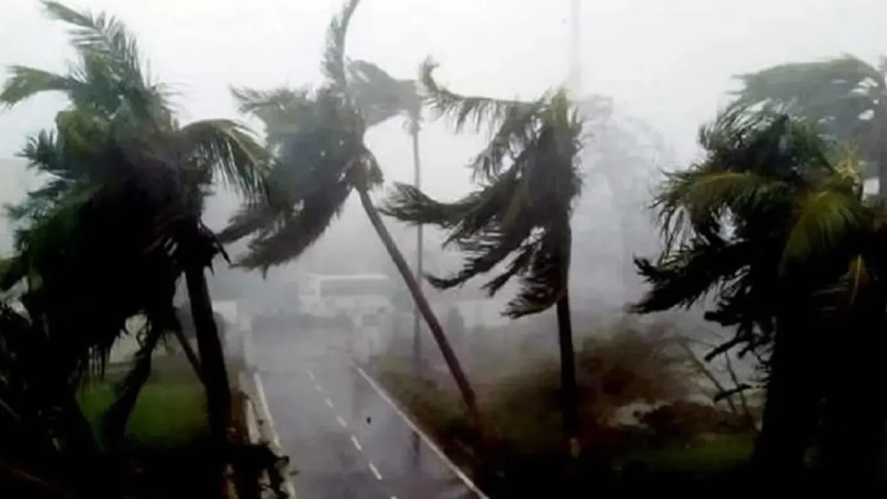 ১৫ জেলায় ঝড়ের আভাস