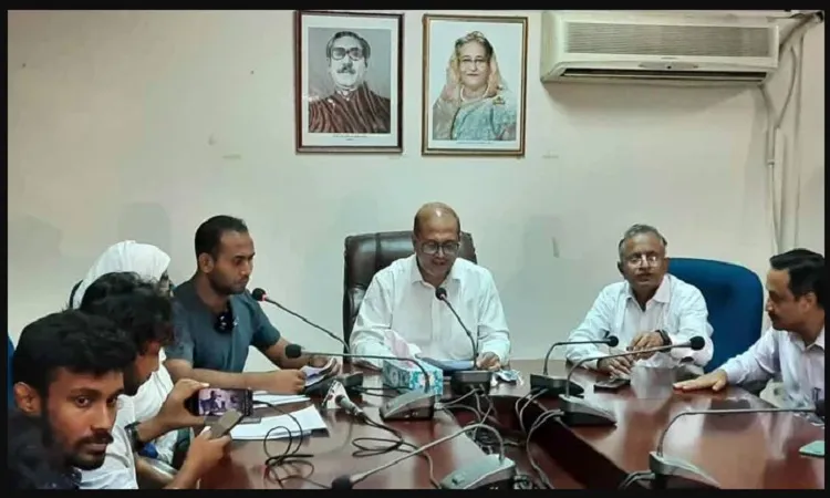 রেল কর্মকর্তাদের আশ্বাসে রনির আন্দোলন স্থগিত