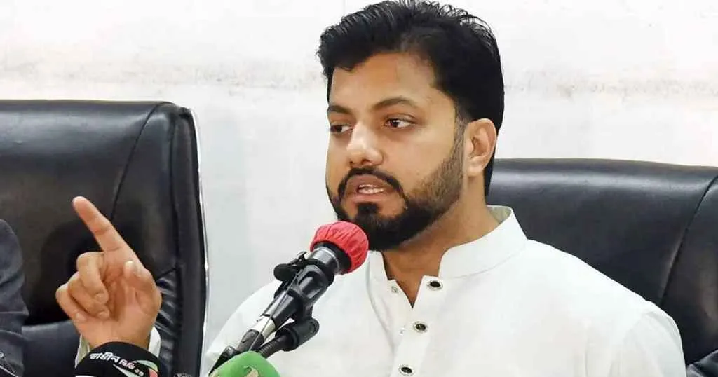 নগর ভবনে বসতে পারবেন না উপদেষ্টা বা প্রশাসক , ইশরাকের হুঁশিয়ারি