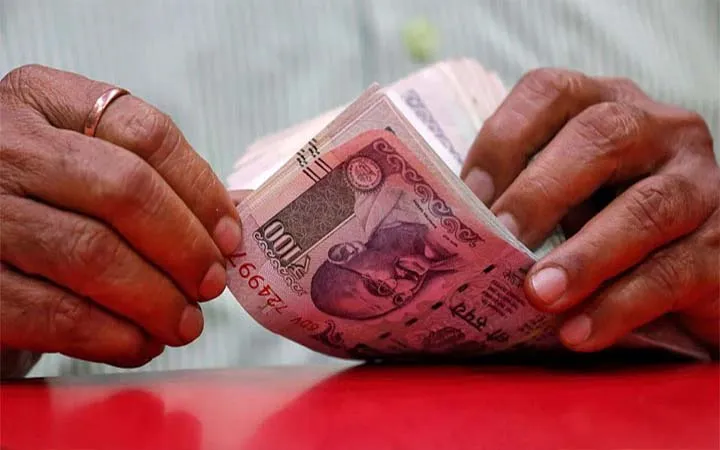 এক শতাংশ ধনীর হাতে ভারতের ৪০ শতাংশ সম্পদ