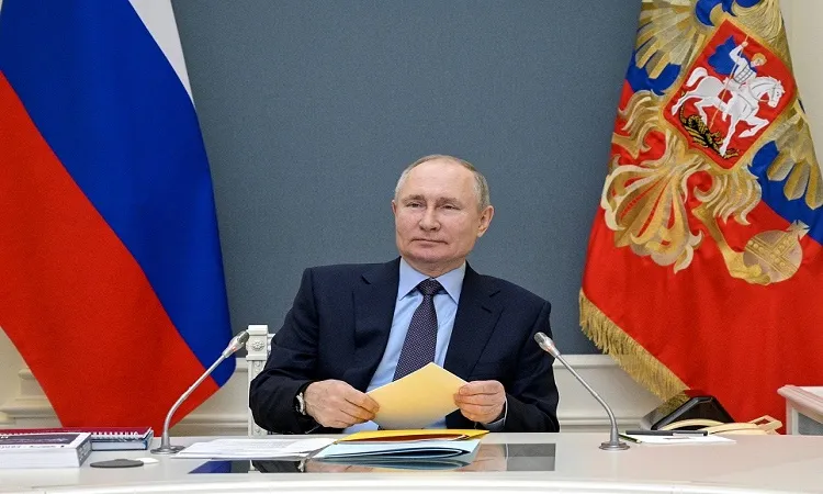 Russia to expel more American diplomats