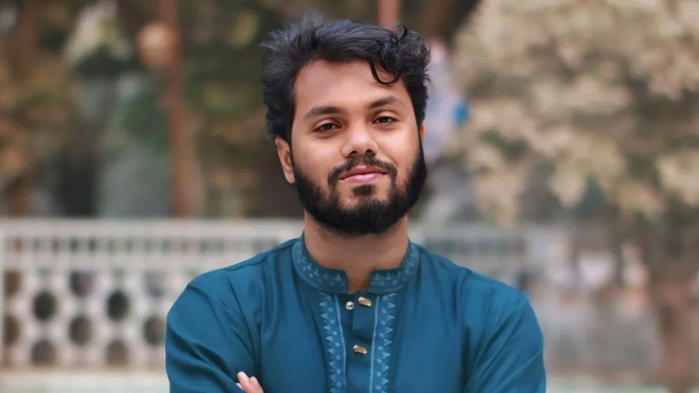 জুলাই বিপ্লবী ওসমান হাদি মারা গেছেন