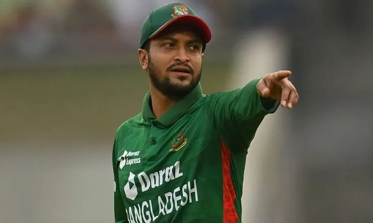 ৪ উইকেট পেলেই গড়বেন ইতিহাস