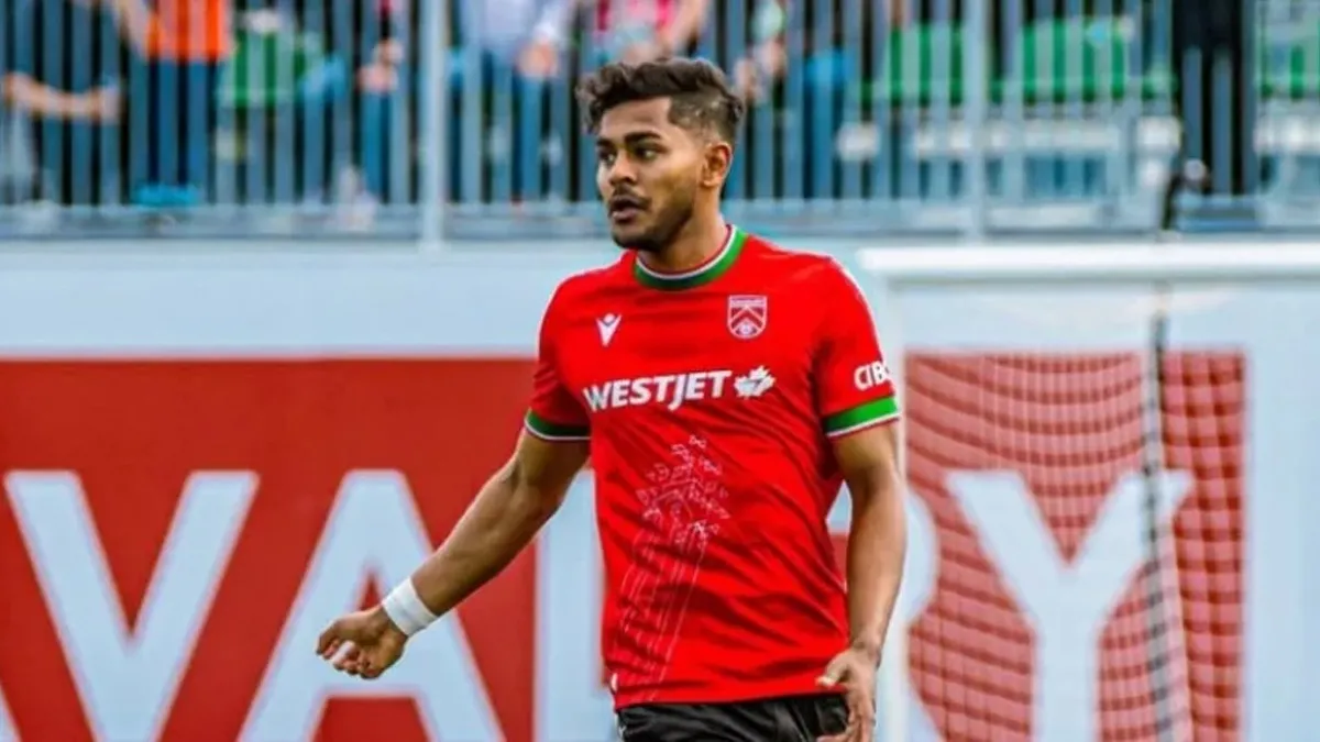 কানাডা সকার অ্যাসোসিয়েশনের ছাড়পত্র পেলেন শমিত সোম
