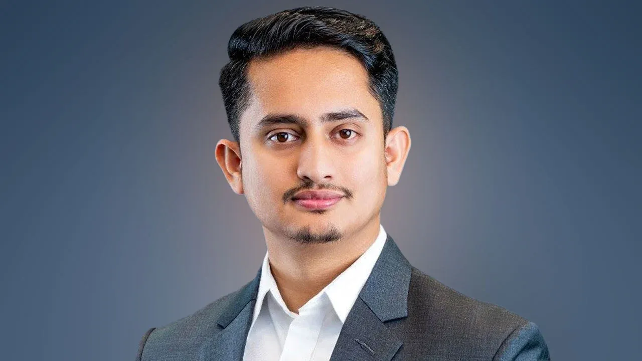 জেলা পরিষদে দলীয় বিবেচনায় প্রশাসক স্বৈরাচারের পথে হাঁটার প্রথম ধাপ