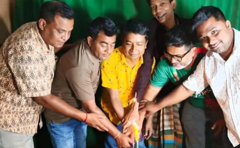 পলাশবাড়ীতে  সাংবাদিক সিরাজুল ইসলাম রতনের জন্মদিন পালিত