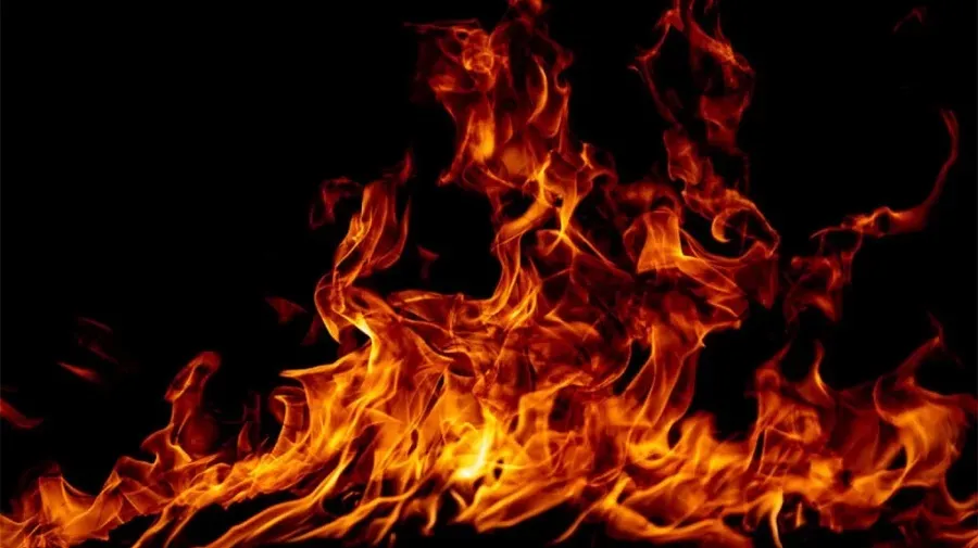 One killed in steel mill fire at Dhaka's Kadomtali area
