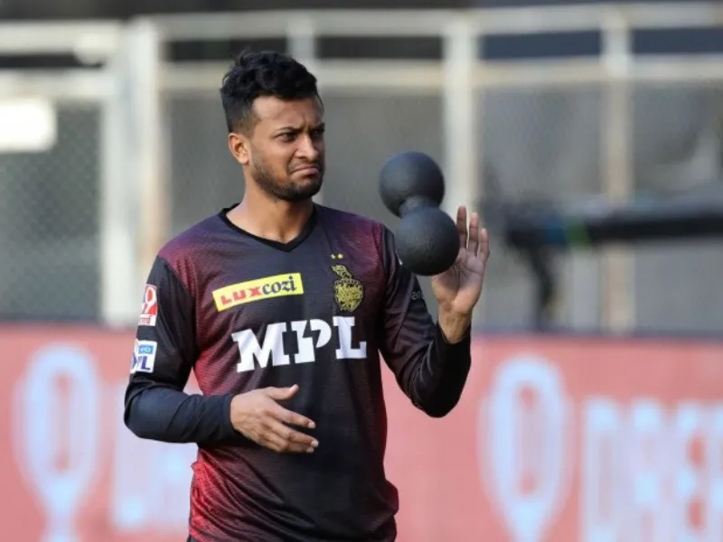 দ্বিতীয় দিনেও সাকিবকে নেয়নি কোনো দল