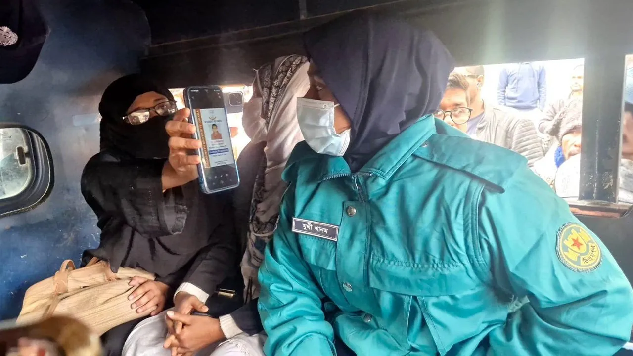 Chhatra Dal leaders and activists report to police after harassing Shibir VP candidate's wife
