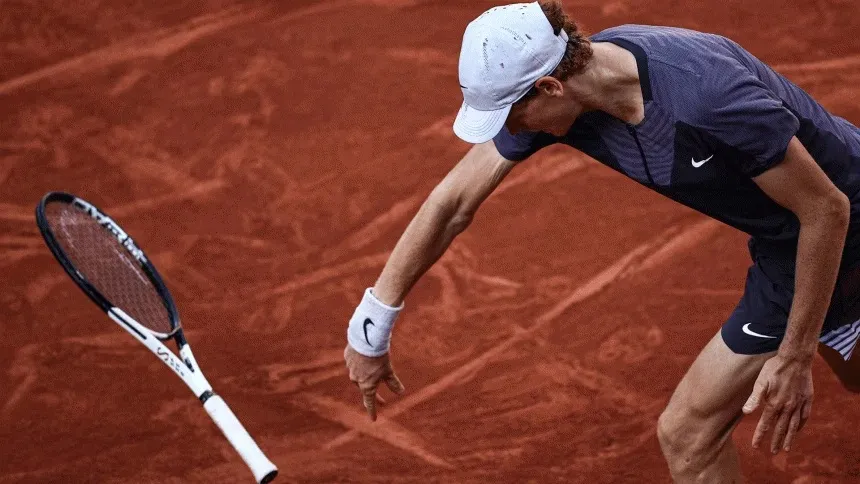 Sinner exits French Open after wasting match points in thriller