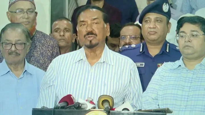 ব্রিকস সম্মেলনে প্রধানমন্ত্রীর আমন্ত্রণ নিয়ে স্পিকারের প্রশ্ন
